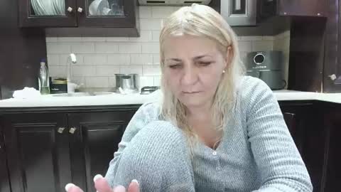 Snapshot of heyheygrey chatting on 04.08.26 Heyheygrey online show from 04.08.26