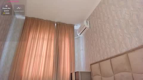 Snapshot of heyheynekoneko chatting on 03.03.26 Maneki-Neko online show from 03.03.26