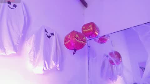 heyyo1808 online show from 10.21.25