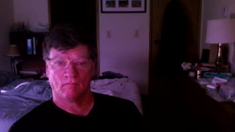 Snapshot of hg99too chatting on 09.30.25 hg99too online show from 09.30.25