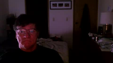 Snapshot of hg99too chatting on 10.15.25 hg99too online show from 10.15.25