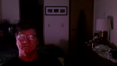 Snapshot of hg99too chatting on 10.19.25 hg99too online show from 10.19.25