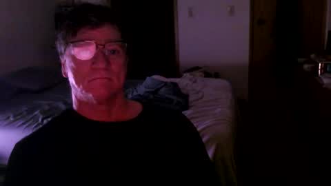 Snapshot of hg99too chatting on 10.25.25 hg99too online show from 10.25.25