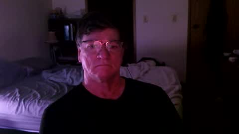 Snapshot of hg99too chatting on 10.27.25 hg99too online show from 10.27.25