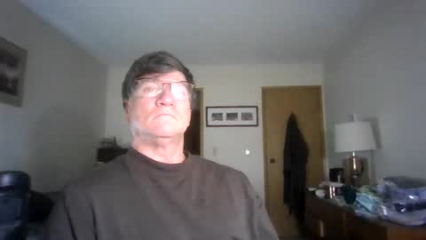 Snapshot of hg99too chatting on 10.31.25 hg99too online show from 10.31.25