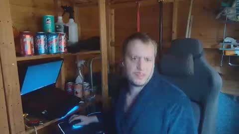 Snapshot of hharveyden chatting on 02.05.26 H Dawg online show from 02.05.26