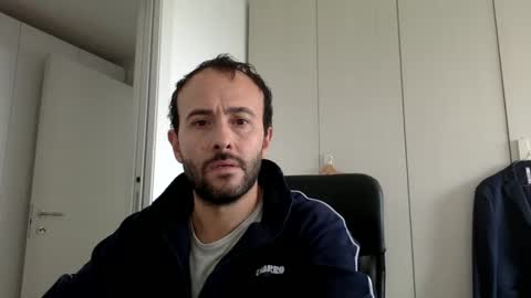 Snapshot of hhombre chatting on 10.10.25 hhombre online show from 10.10.25