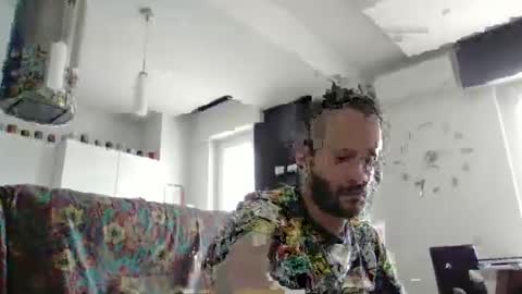 Snapshot of hhombre chatting on 10.11.25 hhombre online show from 10.11.25