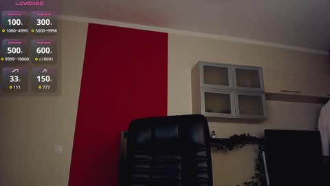 Lina online show from 10.30.25