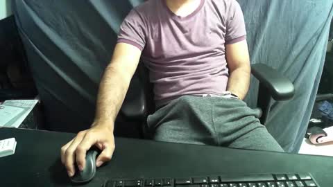 Snapshot of hi_im_chuck chatting on 04.13.26 hi_im_chuck online show from 04.13.26