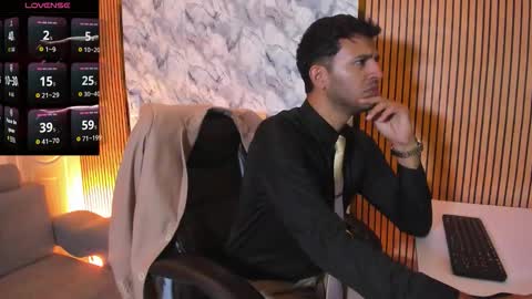 George online show from 10.10.25