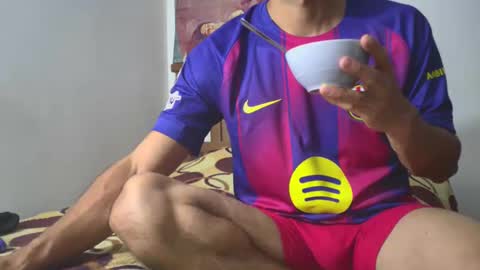 hideonbush online show from 11.09.25