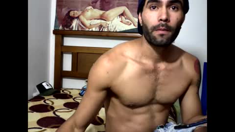 hideonbush online show from 11.11.25