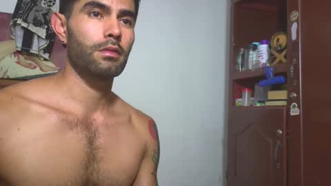 hideonbush online show from 01.09.26