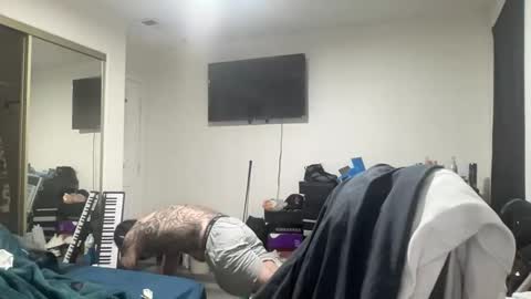 hihello7777 online show from 12.14.25