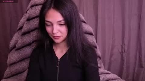 HIHIKA online show from 09.20.25