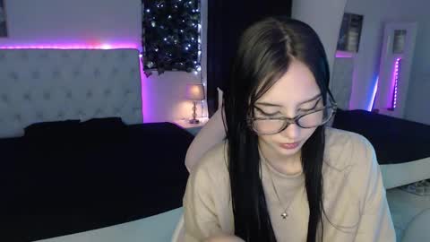 hikari_kagura online show from 12.08.24