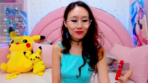 Hikori online show from 02.11.25