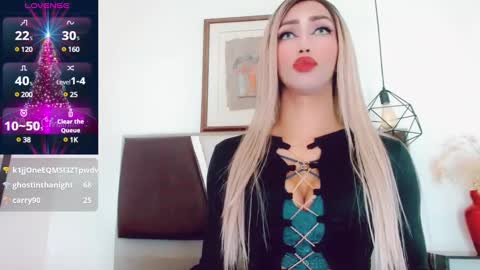 Hilary Avilan online show from 12.06.24