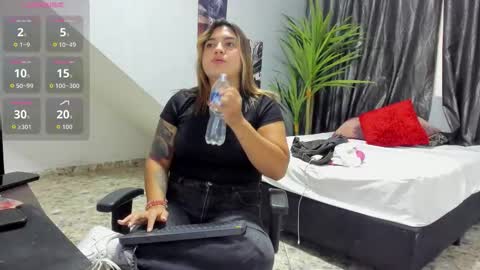 lia online show from 09.19.25