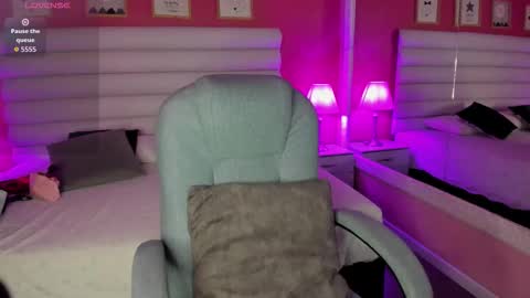 hilary_tailor online show from 10.17.25