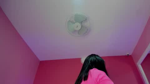 hilary_tailor online show from 12.18.25