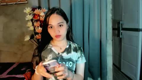 hilarymolly online show from 02.05.26