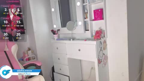 hillsdandarkie_44 online show from 09.11.25