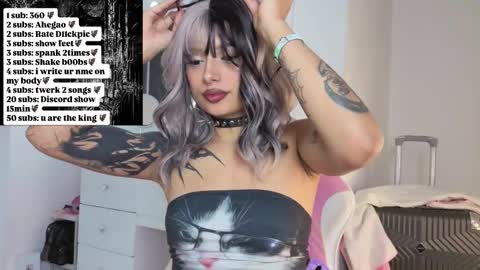 hillsdandarkie_44 online show from 10.16.25