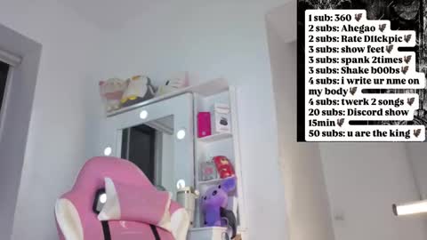 hillsdandarkie_44 online show from 10.18.25