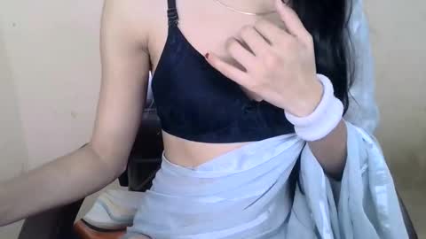 Himani online show from 03.12.26