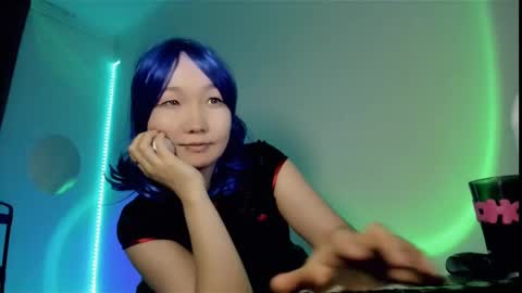 Call me Jenny online show from 01.17.25