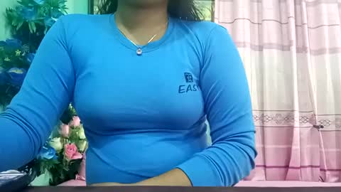 Snapshot of himuhimu22 chatting on 12.28.24 himuhimu22 online show from 12.28.24