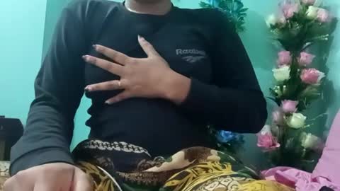 Snapshot of himuhimu22 chatting on 12.31.24 himuhimu22 online show from 12.31.24