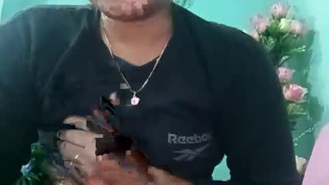 Snapshot of himuhimu22 chatting on 01.05.25 himuhimu22 online show from 01.05.25