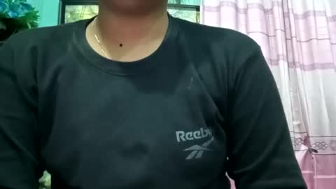 Snapshot of himuhimu22 chatting on 01.11.25 himuhimu22 online show from 01.11.25