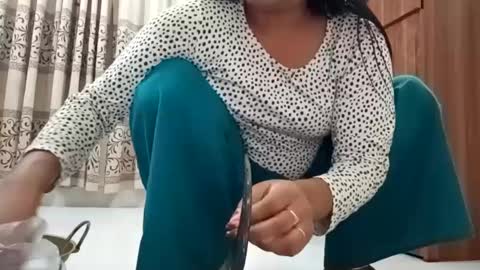 Snapshot of himuhimu22 chatting on 02.03.25 himuhimu22 online show from 02.03.25