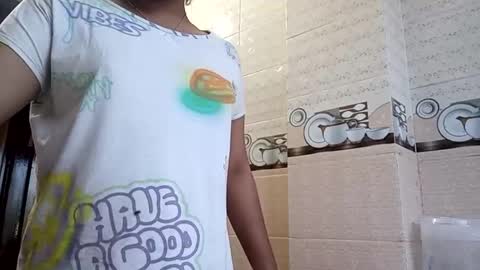 Snapshot of himuhimu22 chatting on 03.03.25 himuhimu22 online show from 03.03.25