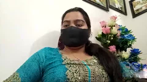 Snapshot of himuhimu22 chatting on 03.08.25 himuhimu22 online show from 03.08.25