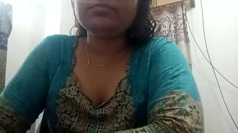 Snapshot of himuhimu22 chatting on 09.17.25 himuhimu22 online show from 09.17.25