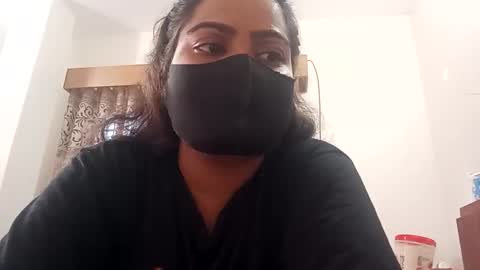 Snapshot of himuhimu22 chatting on 09.29.25 himuhimu22 online show from 09.29.25