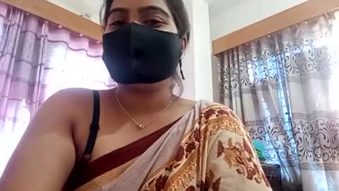 Snapshot of himuhimu22 chatting on 10.12.25 himuhimu22 online show from 10.12.25