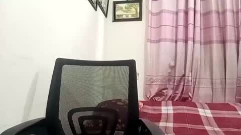 Snapshot of himuhimu22 chatting on 10.25.25 himuhimu22 online show from 10.25.25