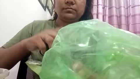 Snapshot of himuhimu22 chatting on 10.26.25 himuhimu22 online show from 10.26.25