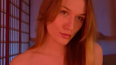 Snapshot of hina_derry_ chatting on 01.10.25 Hina online show from 01.10.25