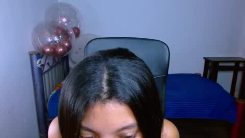      0600AM-1100AM - online show from 12.19.25