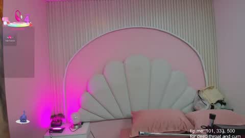 hinata_dolly online show from 12.14.25