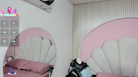 hinata_dolly online show from 12.19.25