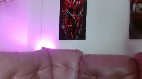 hinata lee online show from 12.14.25