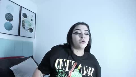 Hinazuru online show from 03.03.26